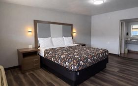 American Inn & Suites